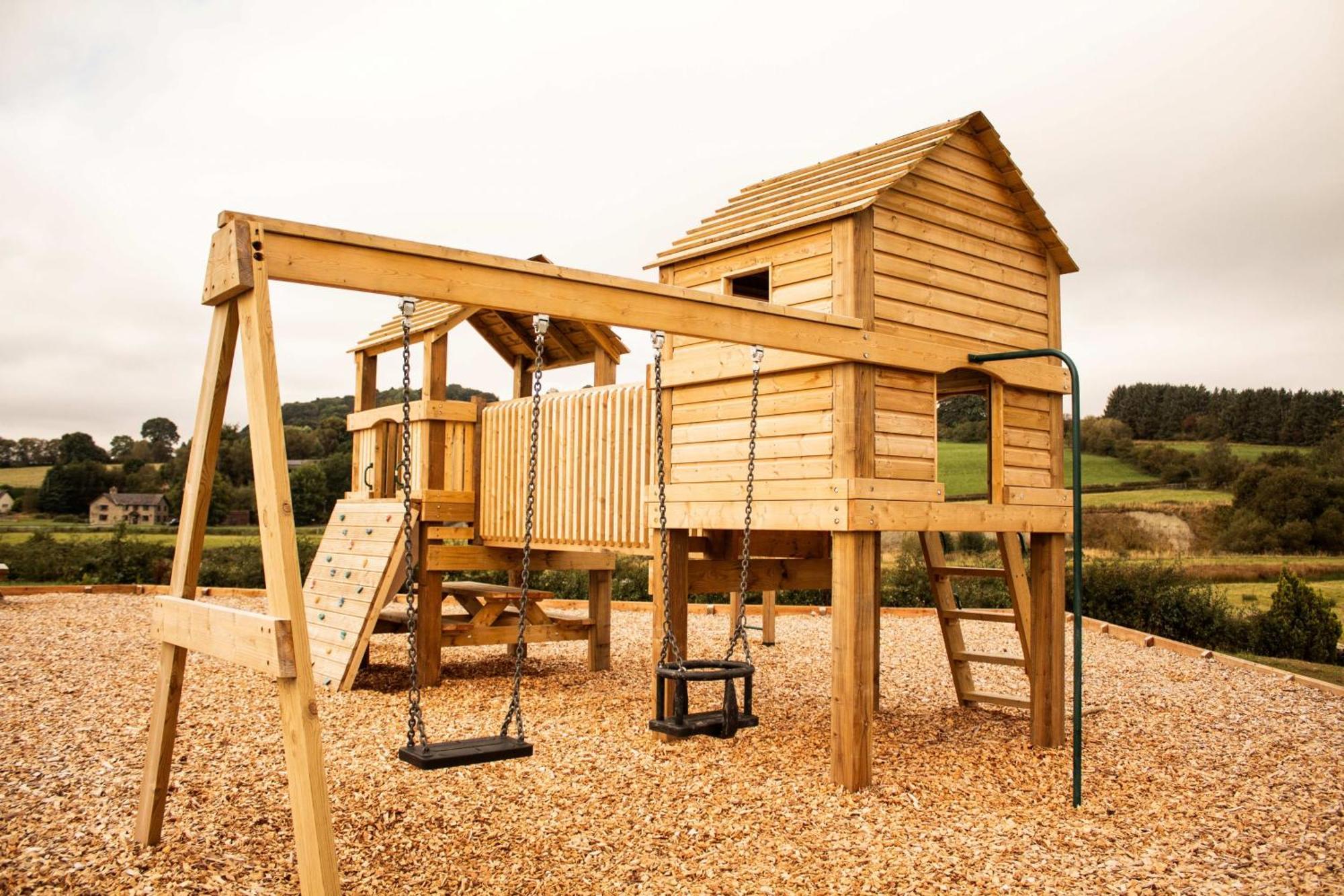 Rose Villa Rhayader Exterior photo